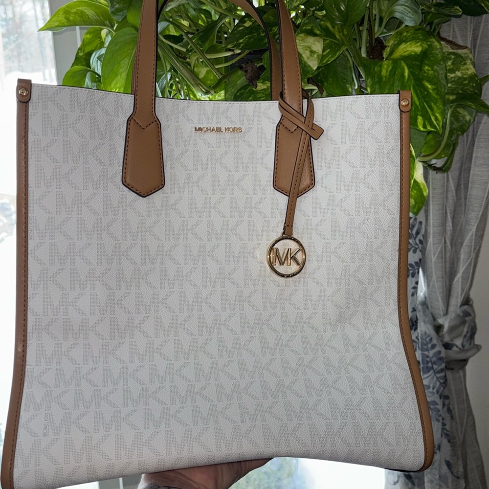 Michael Kors Tote Bag